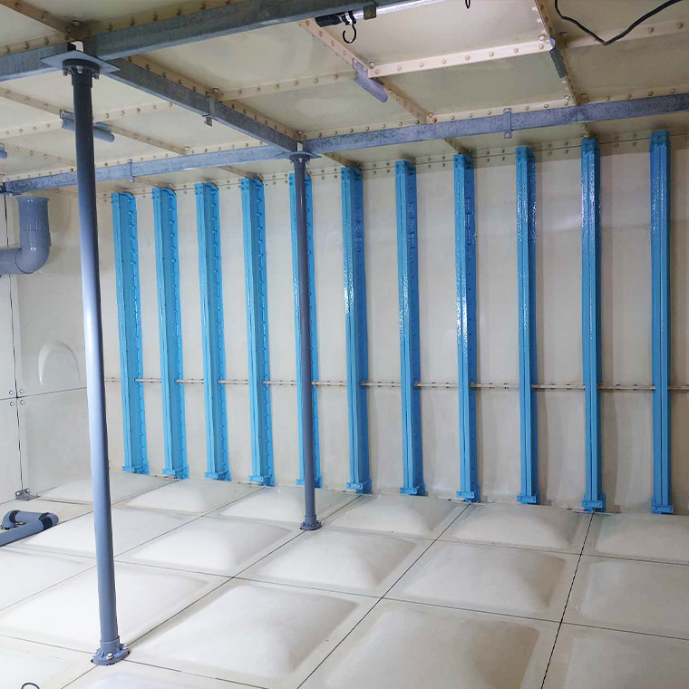 貯水槽内面金属部位